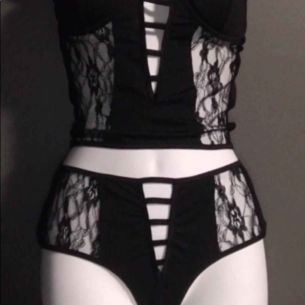 Black 2 Piece Lingerie